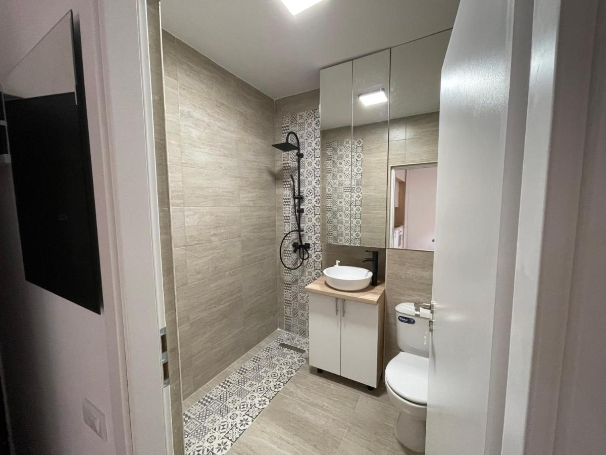 Relax Luxury Apartment Palace Bukarest Exterior foto